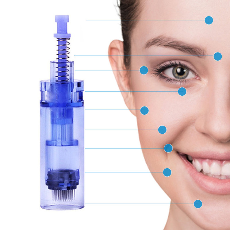 دستگاه درماپن با کارتریج سوزن و سرم آبی – ابزار خانگی برای حذف چروک و آبرسانی پوست