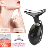 ماساژور MGE-009 در حال لیفت گردن و صورت مدل – کاهش چروک و پف با گرما درمانی